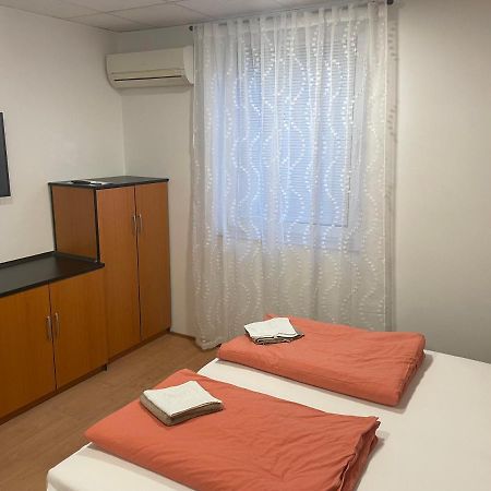Room Aa Dravograd Esterno foto